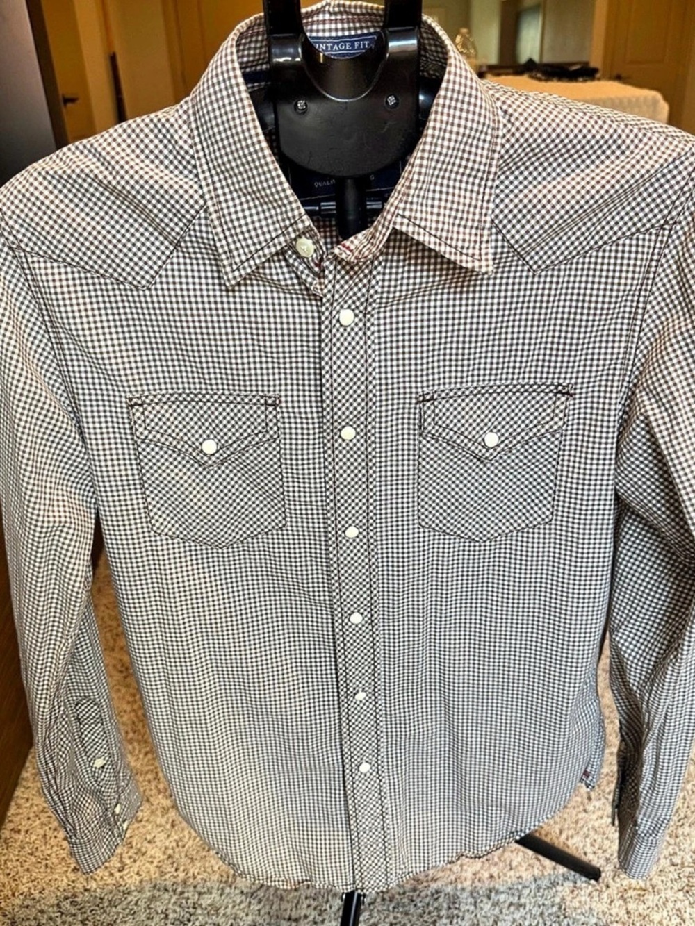 American Eagle Outfitters Vintage Fit Gingham Snap Shirt in Brown & White Size S